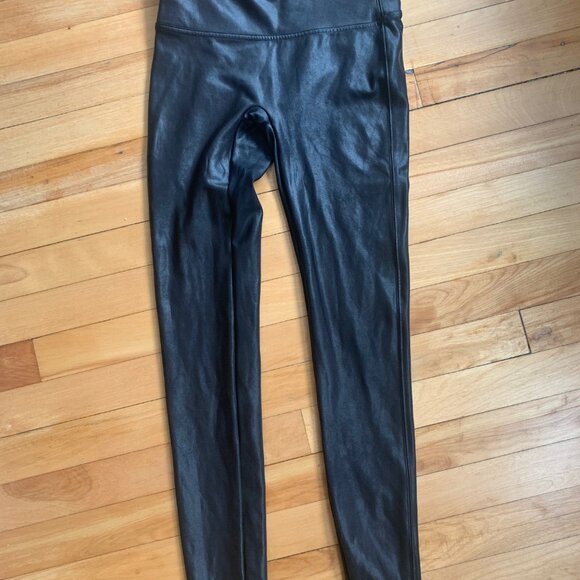Spanx Faux Leather Leggings Size M - Picture 2 of 4